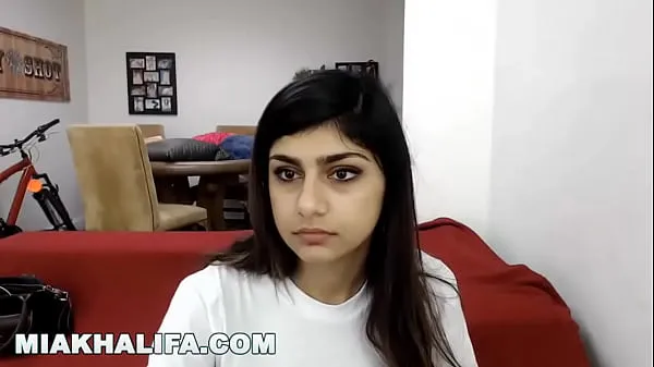 Stort Mia Khalifa - Behind The Scenes Blooper (Can You See Me totalt rør