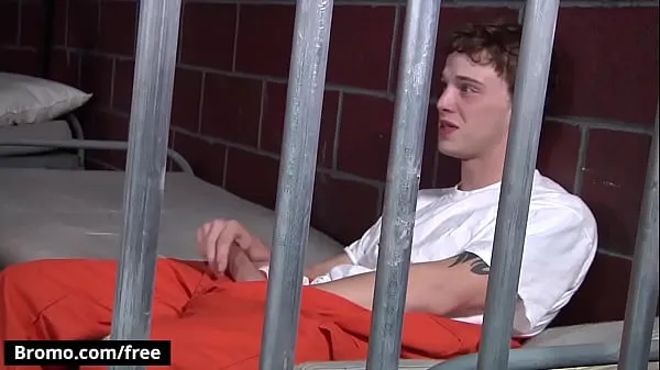 Gros Bromo - Donny avec Eli Hunter Rocko Sud Sebastian Young Zane Anders au Barebacked In Prison Part 4 Scène 1 - Aperçu de la bande annonce Tube total