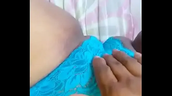 Gran La putita en calzoncito tubo total