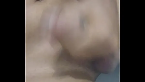إجمالي Novinho safado batendo uma gostoso e gozando muito أنبوب كبير