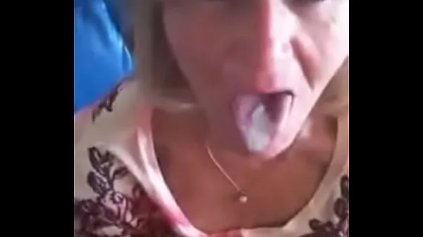 Μεγάλο She swallows all my cum συνολικό σωλήνα