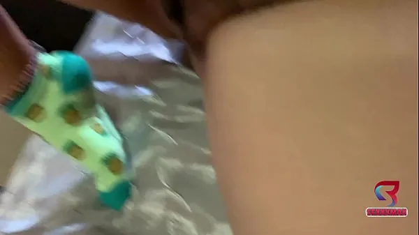 大拍卖的赢家为我带来了美味的中出免费视频！参加12月31日的拍卖，在说明中，您可以看到完整的1小时视频，通过关注我们并喜欢此视频，不要错过更多内容SEXXXMAX总管