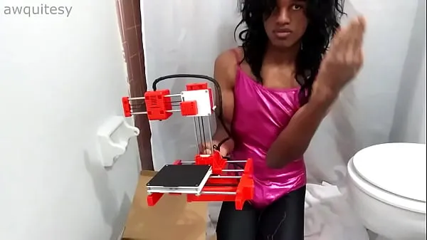 Μεγάλο Cute TS Femboy Crossdresser Trap Unboxing 3D Printer in Leotard Leggings! Nerd Tgirl Lycra Spandex Tech Geek συνολικό σωλήνα