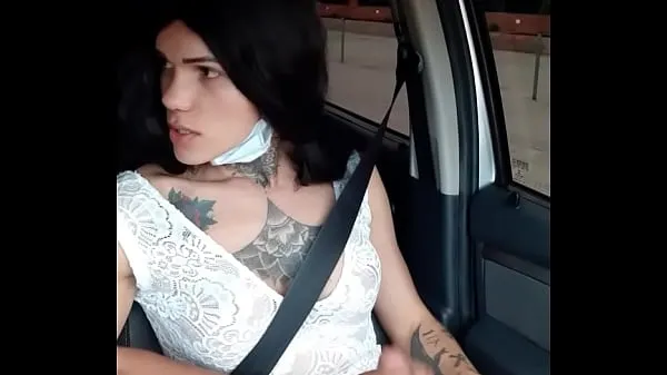 Большая Sabrina Prezotte ТРАХАЕТ UBER на парковках Барра Фунда. - В первый день года я взял убер, чтобы высадить меня на улице, мне пришлось заплатить за проезд, трахнув его в задницу общая трубка