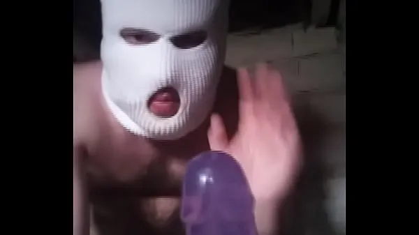 Stora Anal fucker with a mask and a fat cock in the ass; hardcore fucking; guy jumping on a fat cock - ass begs for mercy! Fisting an effective asshole with a massive dildo! A cock as thick as a sausage is eaten by an ass totalt rör