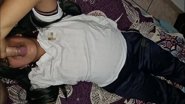 बड़ी भव्य छात्र गुदा सेक्स के साथ अपने शिक्षक को आश्चर्यचकित करता है। उसकी छोटी तंग गांड बहुत दर्द करती ह कुल ट्यूब