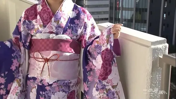 Tổng cộng 川島れい 2013年の成人式ということで大人気のモデコレシリーズのスペシャルカテゴリー、 「着物」の新作が登場！年末年始とはまた違った魅力たっぷりの着物姿で川島れいちゃんが出演！1 ống lớn