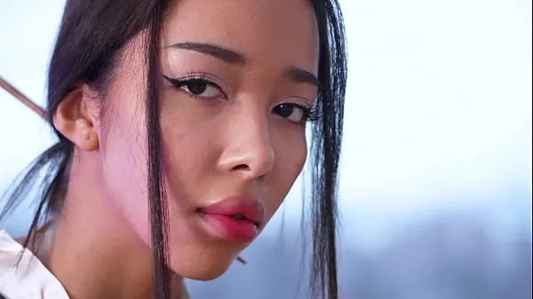 Gros Skinny Samurai Dancer Lia Lin prend un cul dur GP2339 Tube total