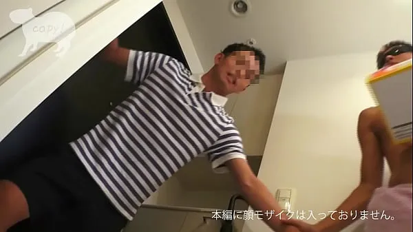 بڑی 他用巨大的鸡巴送外卖! 他突然和她做爱，并采取了她的处女肛门! 哦啊! 她第一次得到肛门的感觉! 她无法停止射精! 大规模的面部射精 کل ٹیوب