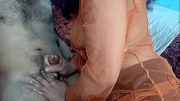 إجمالي الزوجة المسلمة راعية البقر يمارس الجنس مع جنس يدوي جعلتها من دواعي سرورها لأنها شعرت بكل قوة داخلها أنبوب كبير