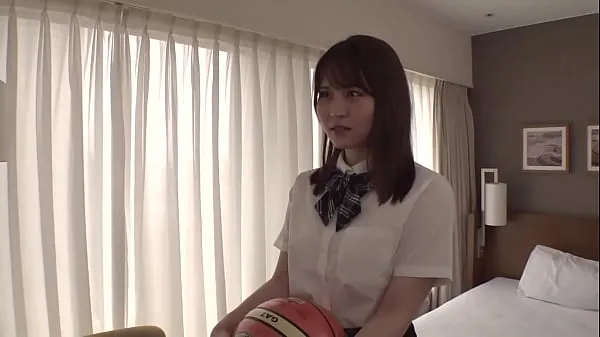 Gros part1 Miki est belle et mignonne ! Et pourtant svelte et dotée d'un beau visage ! Miki est une ancienne joueuse de basket-ball, elle a donc un bon style et une peau lisse Tube total