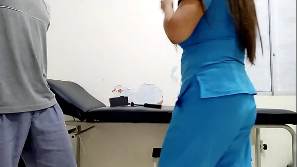 大きい セックスセラピークリニックは活動中です!!医師は患者に恋をし、診察室でゆっくりとしたセックスを求めます。病院での本物のポルノ 合計チューブ